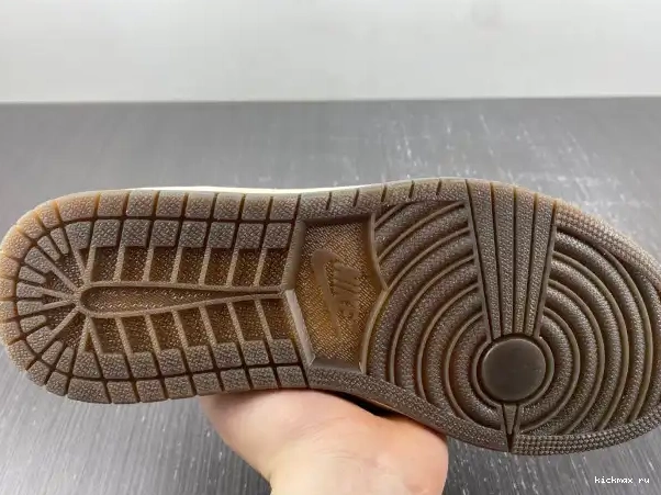 Rep Kickmax the Jordan Rabbit Low DV1312-200 Year OG Retro 1 of Air 0324